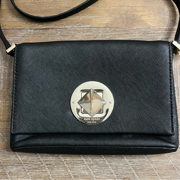 KATE SPADE Newbury Lane Sally Crossbody Black - Picture 2 of 8